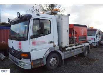 Châssis cabine Mercedes Atego