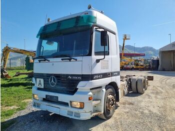 Mercedes-Benz Actros 2543 6x2 chassis  - châssis cabine