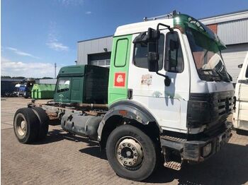 Châssis cabine Mercedes-Benz SK 1824 1824