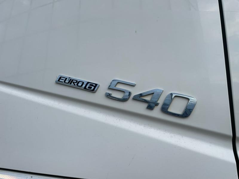 Châssis cabine Volvo 540