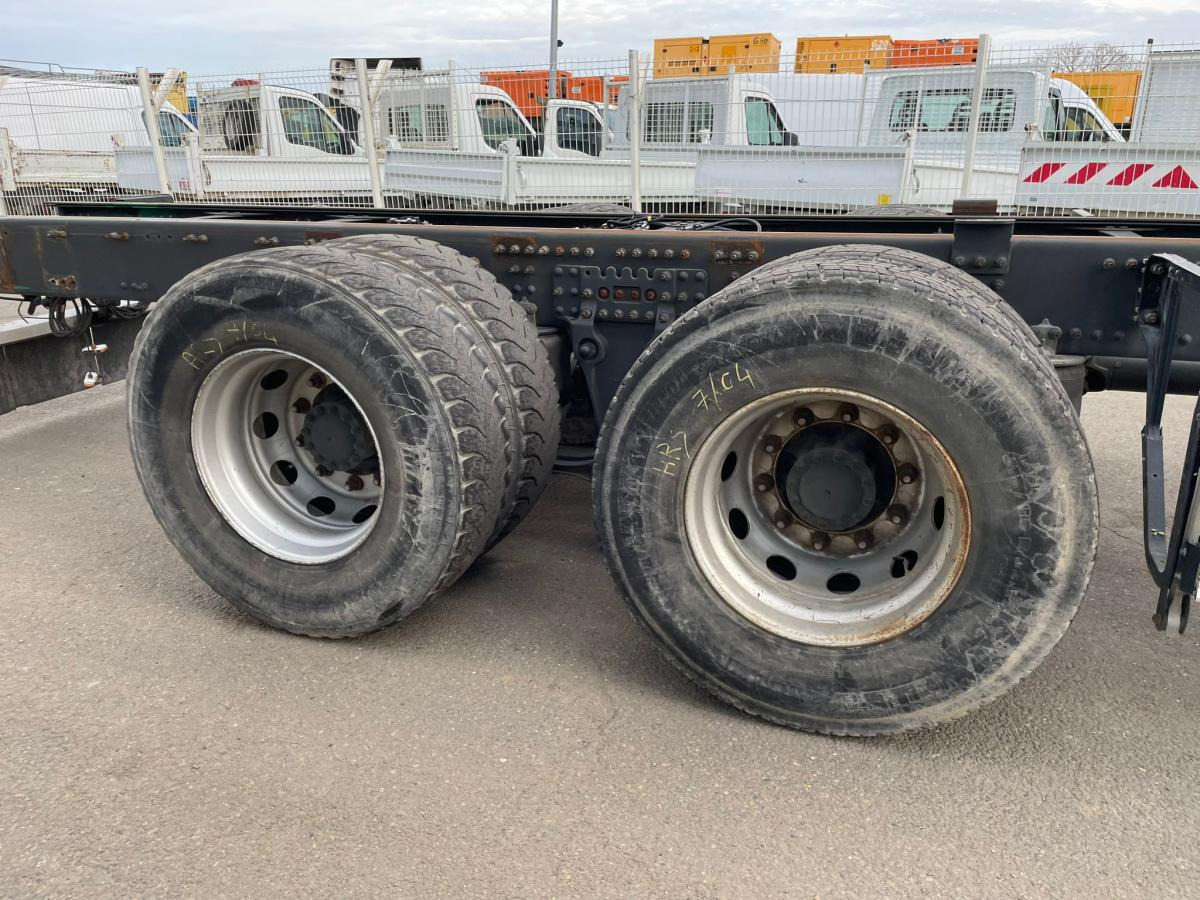 Châssis cabine Volvo 540