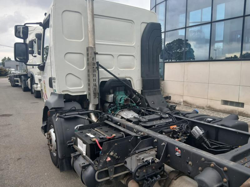 Châssis cabine Volvo FL 260