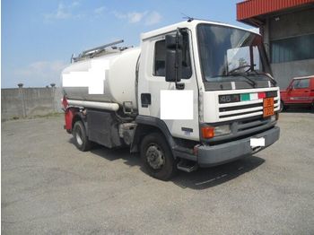Camion citerne pour transport de carburant DAF 45.160: photos 1