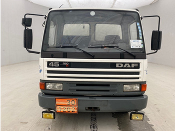 Camion citerne pour transport de carburant DAF 45.160 ATi: photos 2