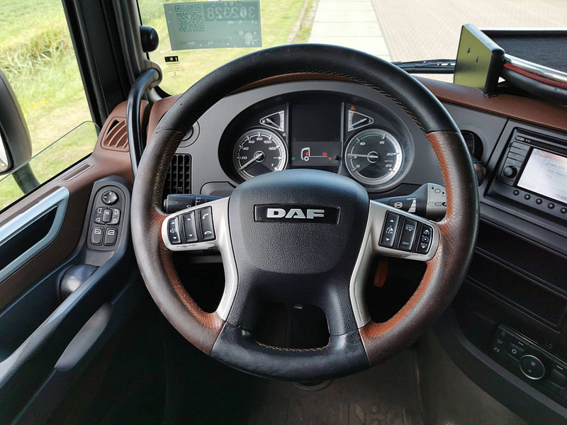 Camion porte-conteneur/ Caisse mobile DAF XF 480 ssc leather led: photos 11