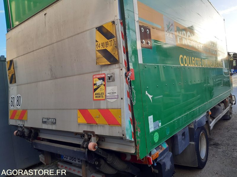 Camion FOURGON RENAULT 10T - CD388BR