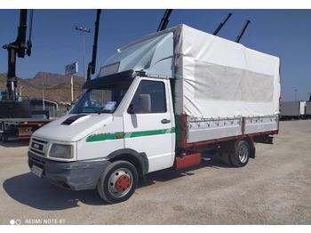 Camion bétaillère pour transport de animaux IVECO 49.10 GANADERA: photos 1