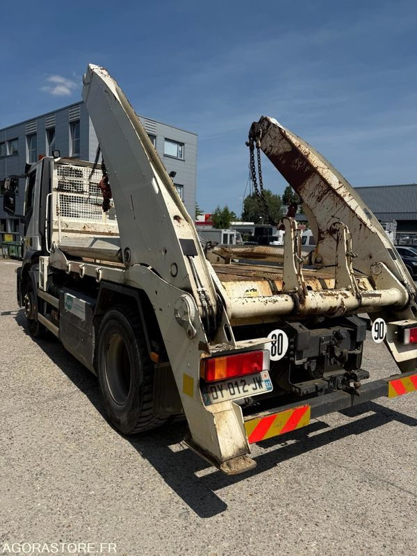 Camion IVECO STRALIS MULTIBENNE 4x2 - 2015 / 60660KM