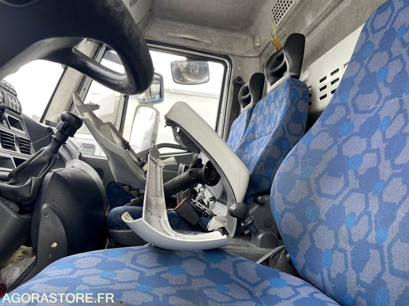 Camion Iveco 190EL28 19t citerne - 2008 - 640748kms - export only