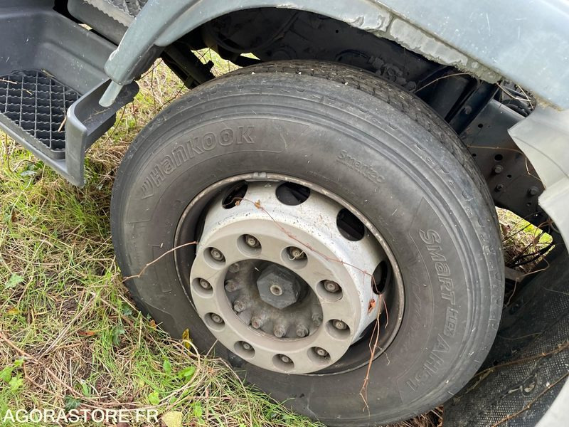 Camion Iveco 190EL28 19t citerne - 2008 - 640748kms - export only