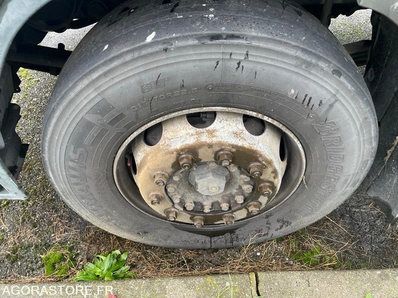 Camion Iveco 190EL28 citerne -2008 - 694531-DX306FL - export only