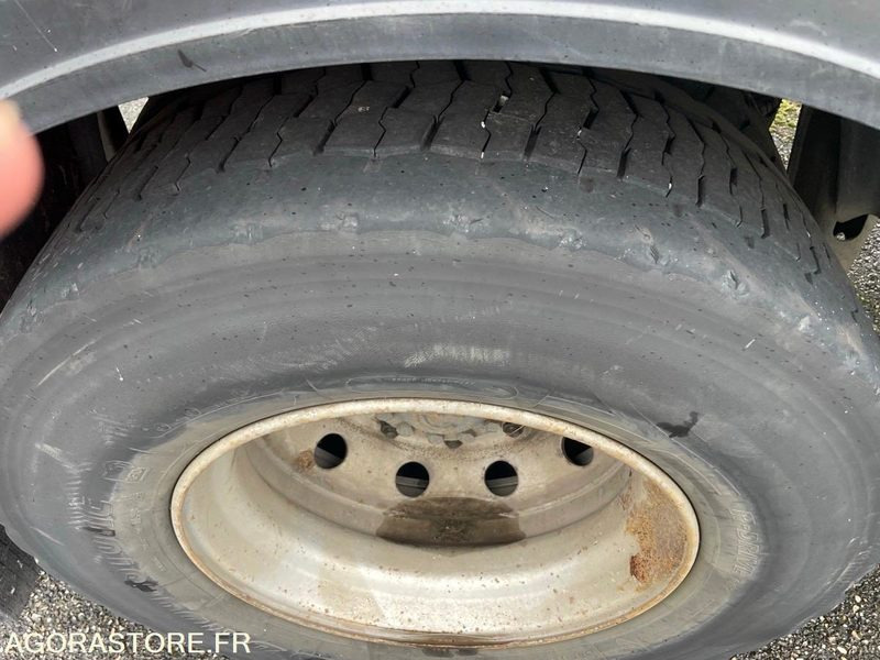 Camion Iveco 190EL28 citerne -2008 - 694531-DX306FL - export only