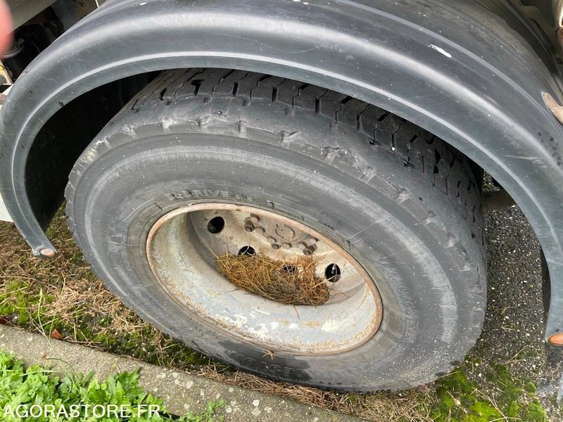 Camion Iveco 190EL28 citerne -2008 - 694531-DX306FL - export only