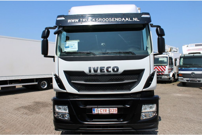 Camion fourgon Iveco Stralis 330 + 6X2 + EURO 6 + LIFT: photos 11