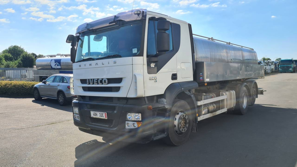Camion citerne Iveco Stralis 420 6x2  16000 Liter - ohne Saug- und Messanlage(Nr. 5209): photos 4