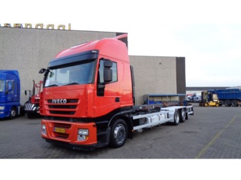 Camion porte-conteneur/ Caisse mobile Iveco Stralis 420 + 6x2 + euro 5 + retarder: photos 1