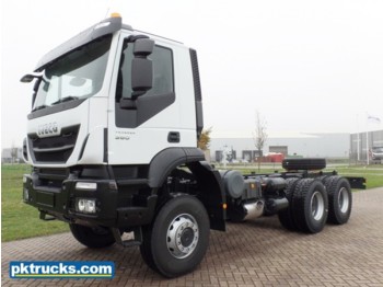 Châssis cabine neuf Iveco Trakker AD380T38WH (4 Units): photos 1