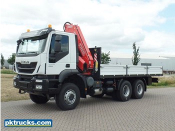 Camion plateau neuf Iveco Trakker AD380T38WH 6x6 Fassi Crane cw flatbed: photos 1
