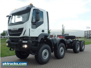 Châssis cabine neuf Iveco Trakker AD410T44WH: photos 1