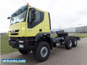 Châssis cabine neuf Iveco Trakker AT380T38WH-3820 (4 Units): photos 1