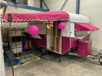 Knaus Foodtruck / Festival Caravan - Camion pour le transport de boissons: photos 1