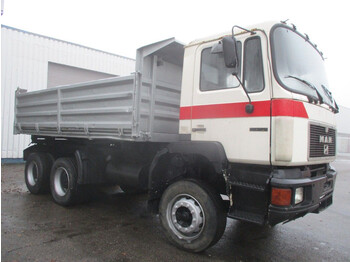 Camion benne MAN 26 322 ZF Manual , 6x4 , 3 way tipper , Spring suspension: photos 4