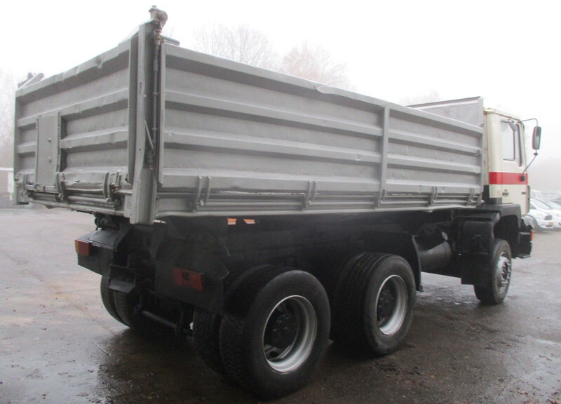 Camion benne MAN 26 322 ZF Manual , 6x4 , 3 way tipper , Spring suspension: photos 3