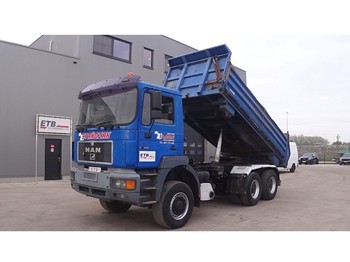 Camion benne MAN 27.403 (DOUBLE FUNCTION --> TIPPER AND TRUCKHEAD / 6X6 / STEEL SUSPENSION): photos 1