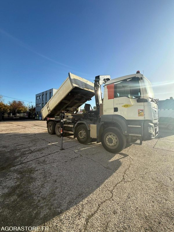 Camion MAN 8x4 - 32-400 BiBenne grue - 11.2014 / 375000 KM