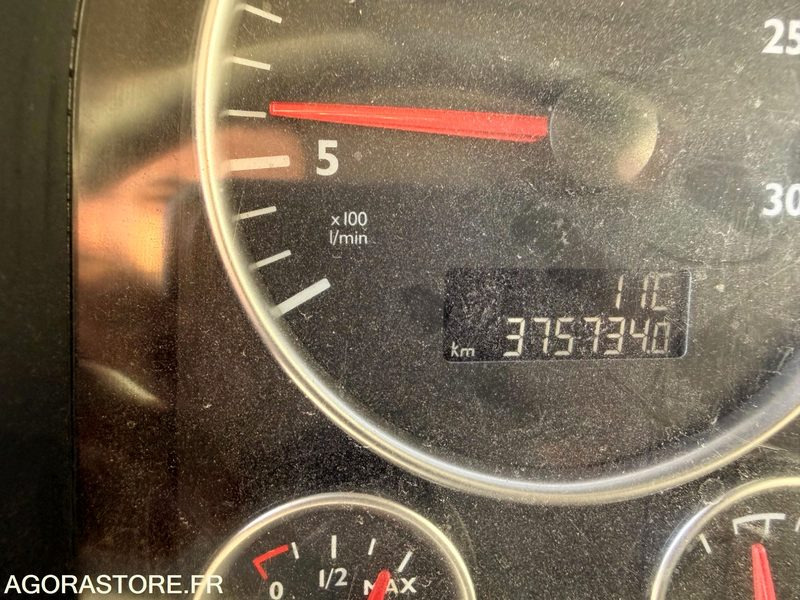 Camion MAN 8x4 - 32-400 BiBenne grue - 11.2014 / 375000 KM