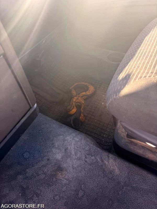 Camion MAN 8x4 - 32-400 BiBenne grue - 11.2014 / 375000 KM