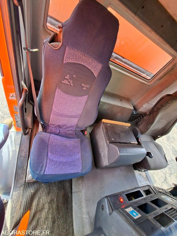 Camion MAN TGA 26.350 6X4 - 2005 / 517380 KM (P2101806)