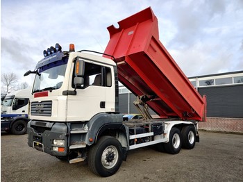 Camion benne MAN TGA 33.360 6x6 Euro4 - Tipper - Steel Suspention - 10 tires - BOX is 3 years OLD!: photos 1