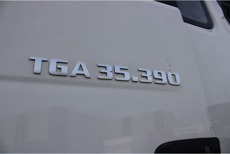 Camion grue MAN TGA 35.390 + HIAB 166BS-3+REMOT + 8X4 + MANUAL: photos 8