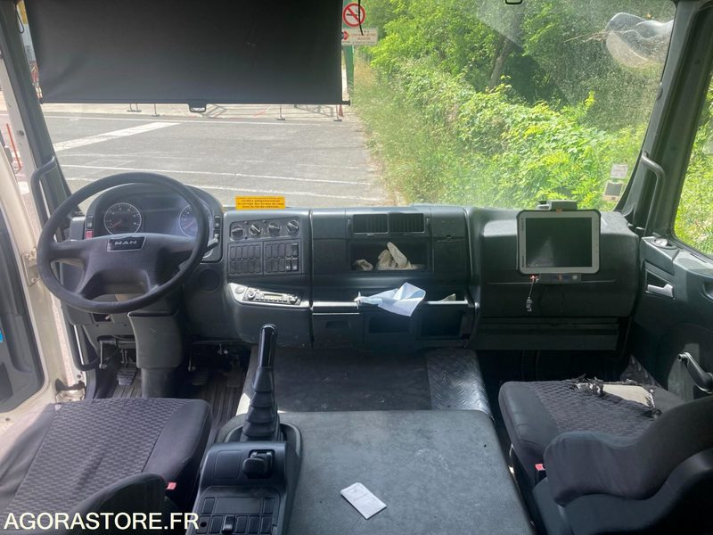 Camion MAN TGM 18.240 / 2008 / 357000KMS