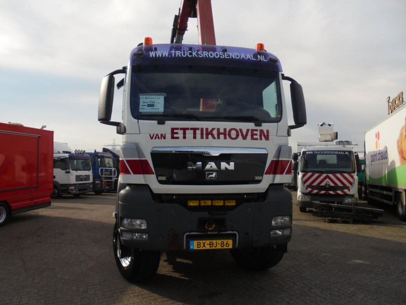 Camion benne, Camion grue MAN TGS 33.440 DISCOUNTED from 59.950,- !!! + Euro 5 + 6X6 + HMF 2420 Crane + Kipper + remote: photos 2