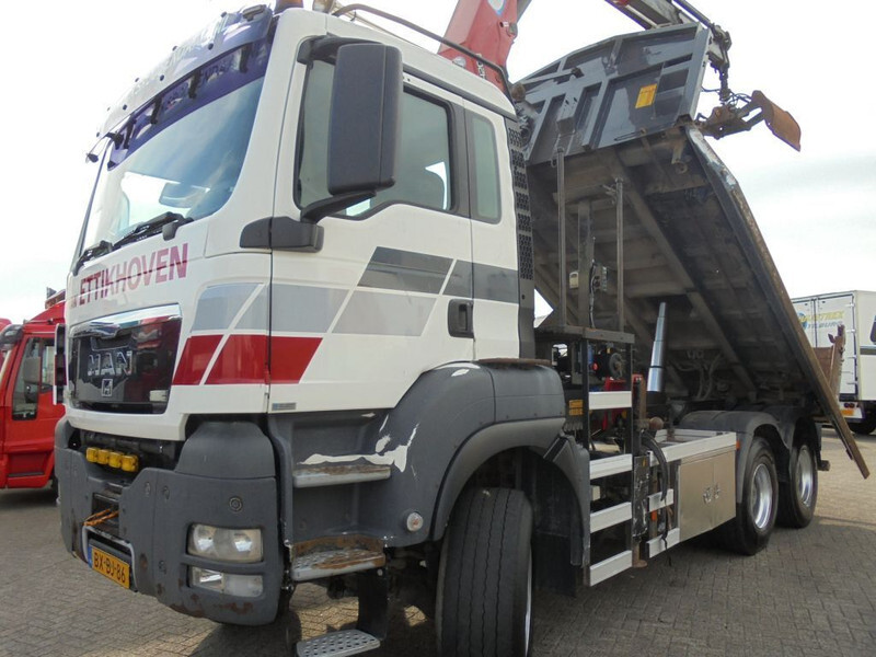 Camion benne, Camion grue MAN TGS 33.440 DISCOUNTED from 59.950,- !!! + Euro 5 + 6X6 + HMF 2420 Crane + Kipper + remote: photos 7