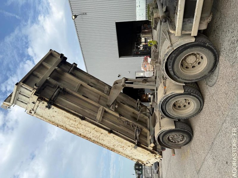 Camion MAN TGS TRIBENNE GRUE 8x4-4  - 2011 / 242000 KM
