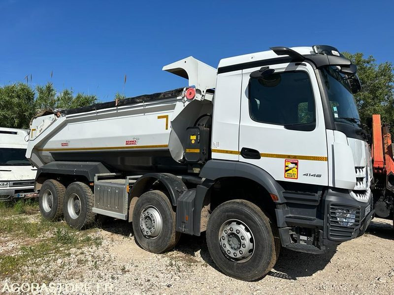 Camion MERCEDES AROCS 4146, BENNE ARRIERE MARREL, BOÎTE AUTO