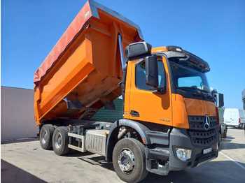 Camion benne pour transport de matériaux granulaires MERCEDES-BENZ AROCS 3342 K: photos 1