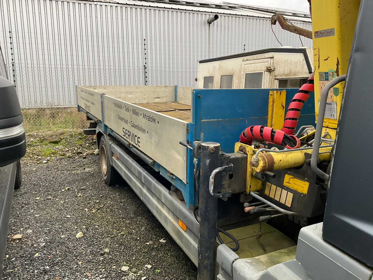 Camion MERCEDES-BENZ TRUCK WITH PALFINGER PK7000