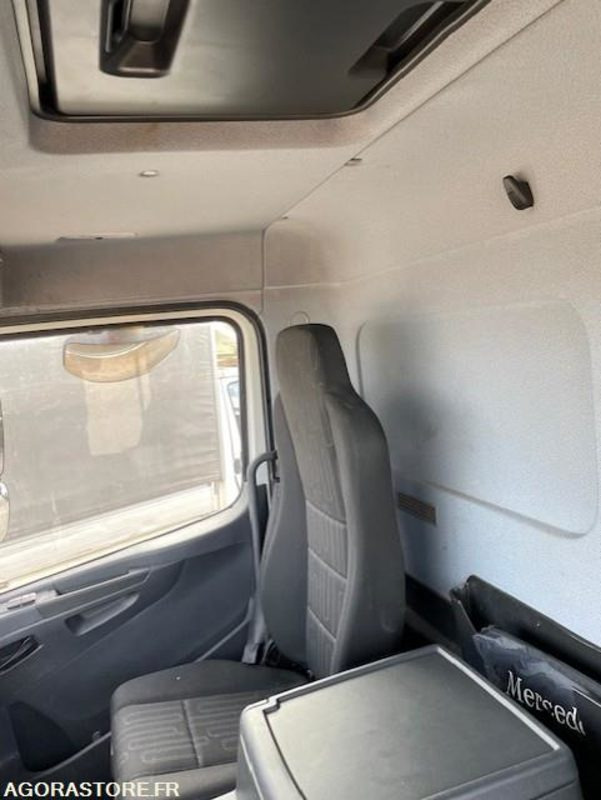 Camion Mercedes Atego 2017 Boite automatique