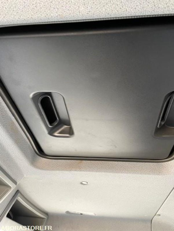 Camion Mercedes Atego 2017 Boite automatique