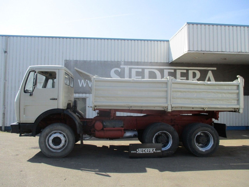 Camion benne Mercedes-Benz 2633, V8 , ZF Manual , 6x4 , 3 Way tipper , Spring suspension: photos 2