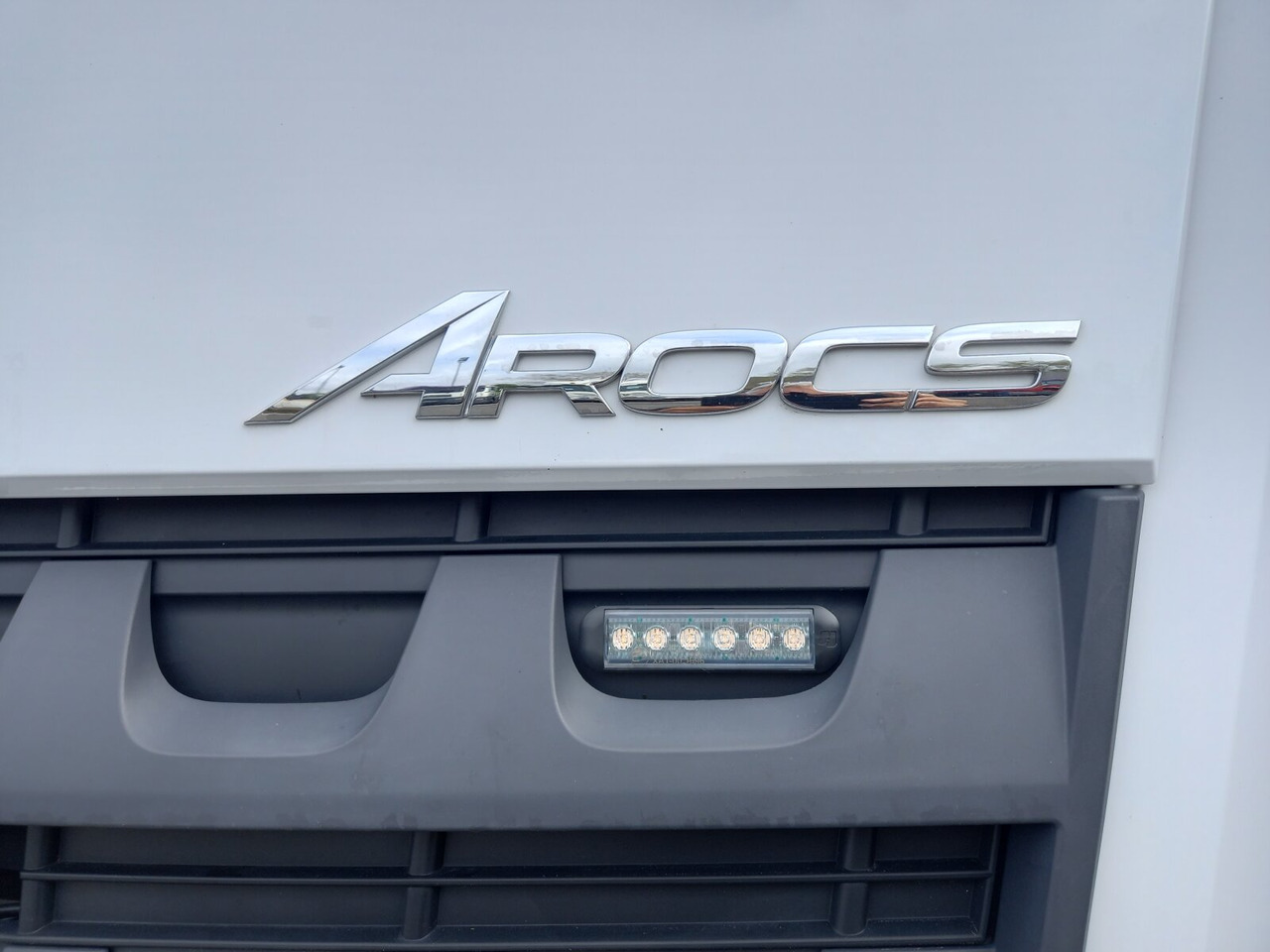 Camion multibenne, Camion grue Mercedes-Benz - AROCS 4142 K 8x4 Autom./Klima/eFH./Radio: photos 5