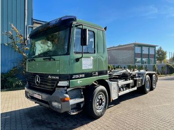 Camion ampliroll Mercedes-Benz Actros 2535 6x2 EPS with clutch German truck: photos 1