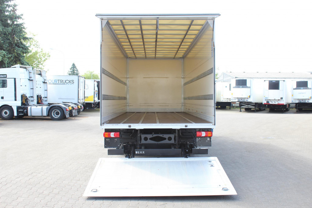 Camion Mercedes-Benz Atego 1221 E6  Koffer   Klima  LDW  Schalter  LBW