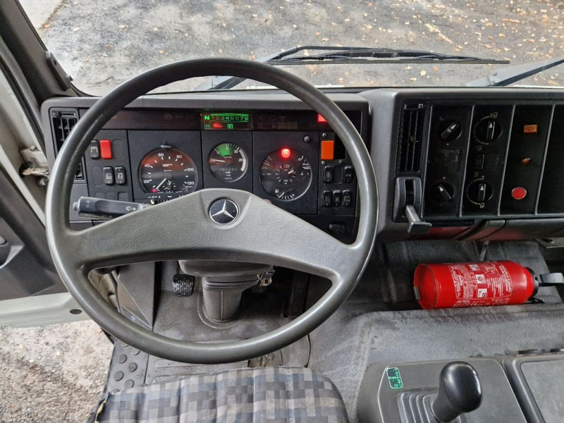 Camion fourgon Mercedes-Benz SK 2433 V6 / 6x2: photos 10