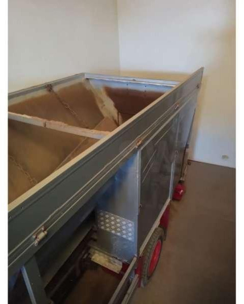 Camion Mitsubishi FUSO CANTER 7C18