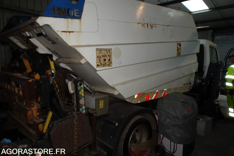 Camion Mitsubishi Fuso Bluetec 5